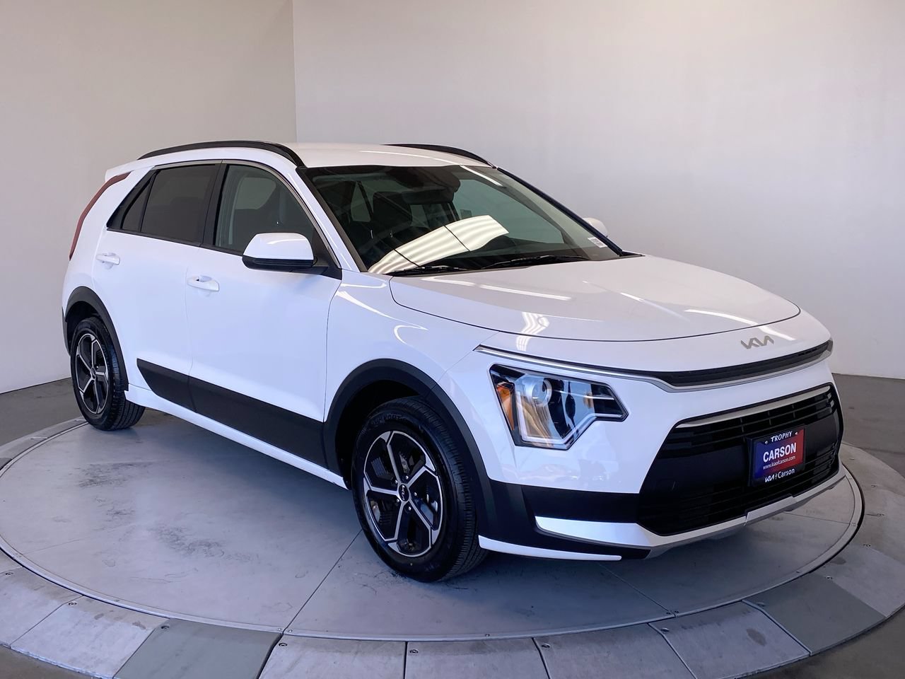 Certified 2025 Kia Niro LX FWD image 7