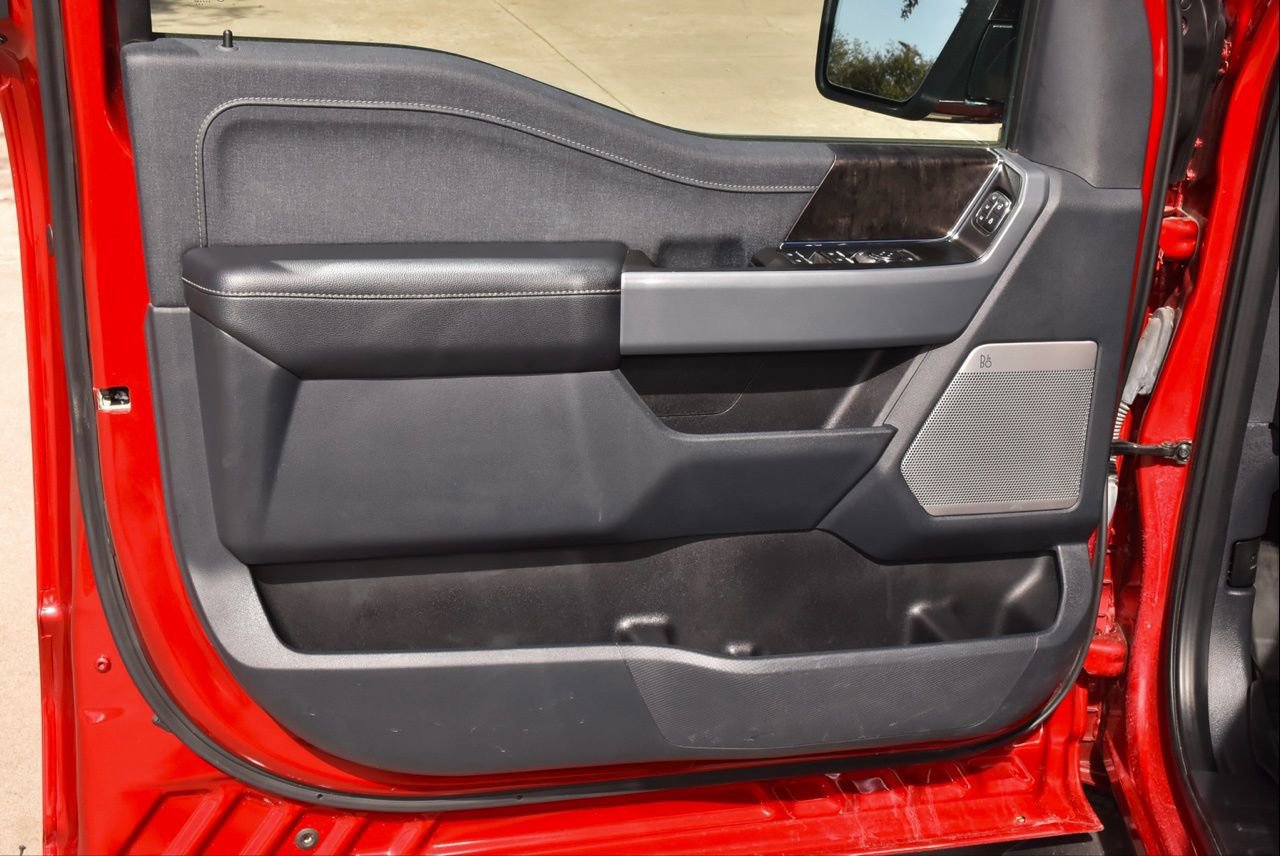 Used 2022 Ford F150 Lariat image 34