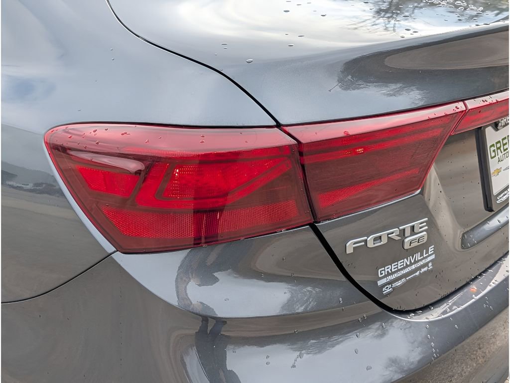Used 2024 Kia Forte LX FWD image 4