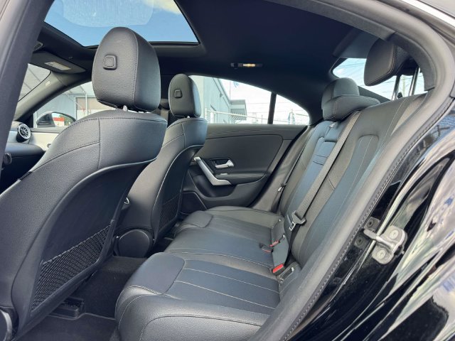 Used 2025 Mercedes-Benz CLA 250 4MATIC image 17