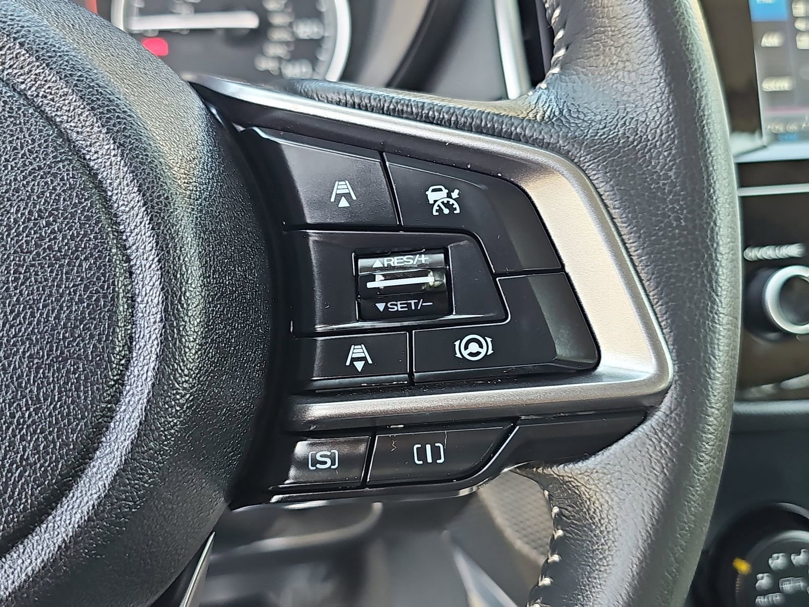 New 2024 Subaru Forester Premium AWD/4WD image 17