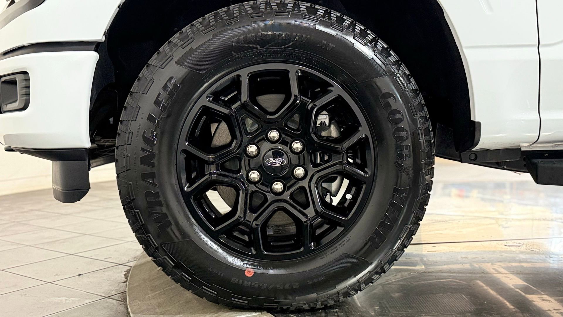 New 2026 Ford F150 XLT w/ XLT Black Appearance Package image 21