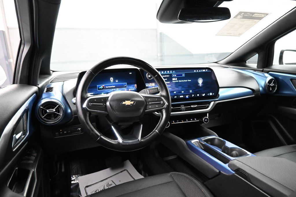 Used 2025 Chevrolet Equinox EV LT w/ Convenience Package FWD image 22