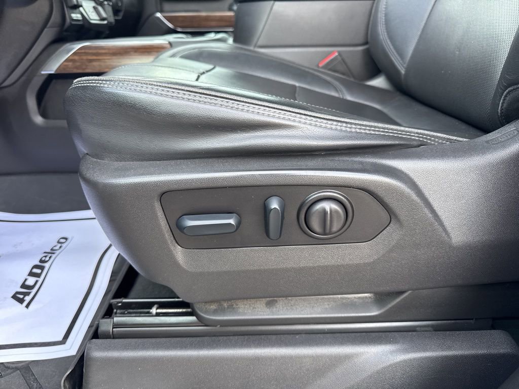 Used 2023 Chevrolet Silverado 3500 High Country w/ Z71 Off-Road Package image 18