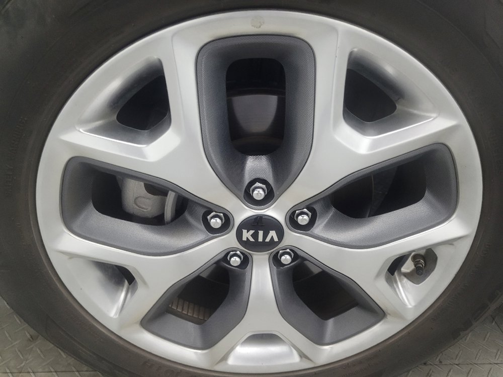 Used 2020 Kia Sorento SX FWD image 31