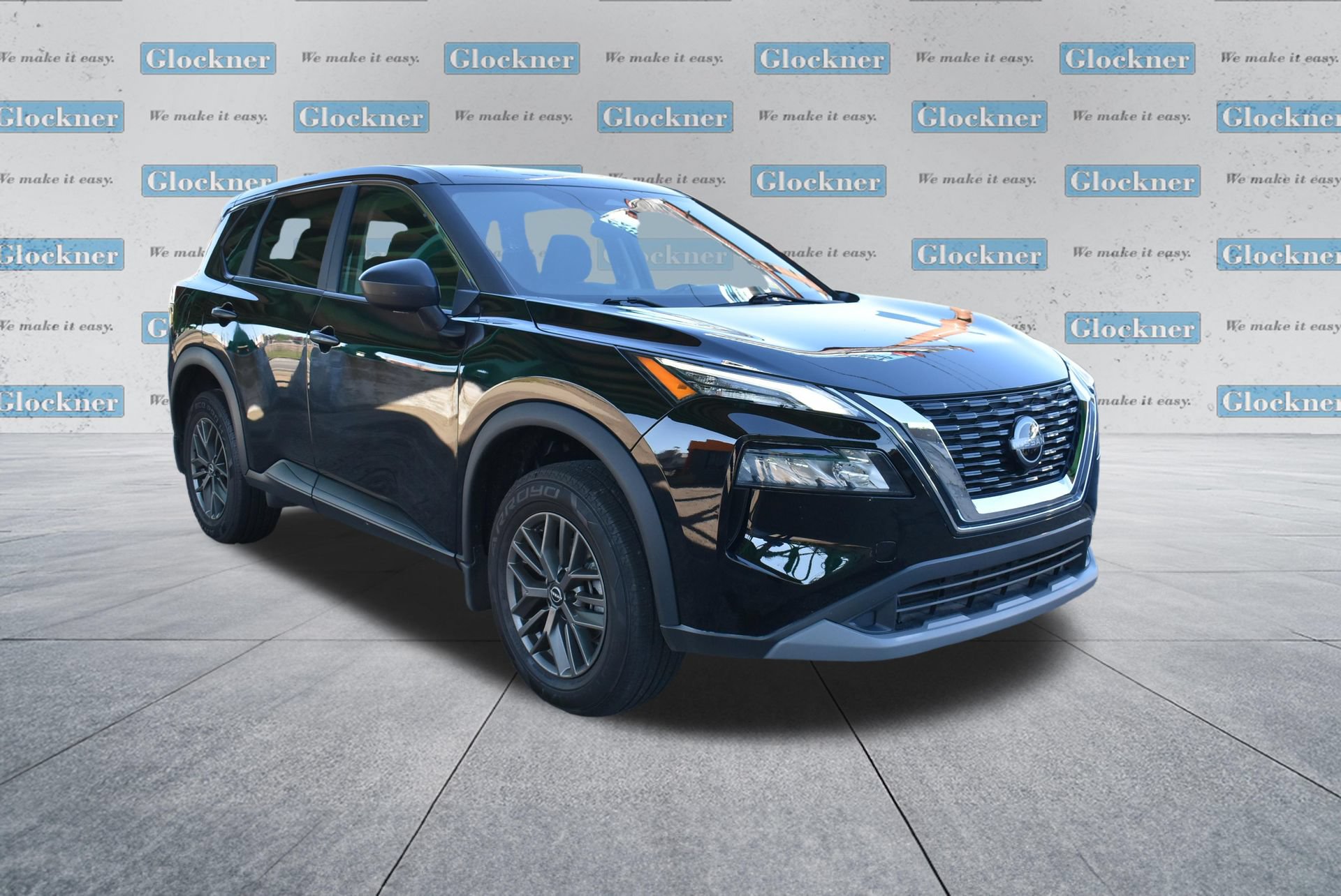 Used 2023 Nissan Rogue S AWD/4WD image 3