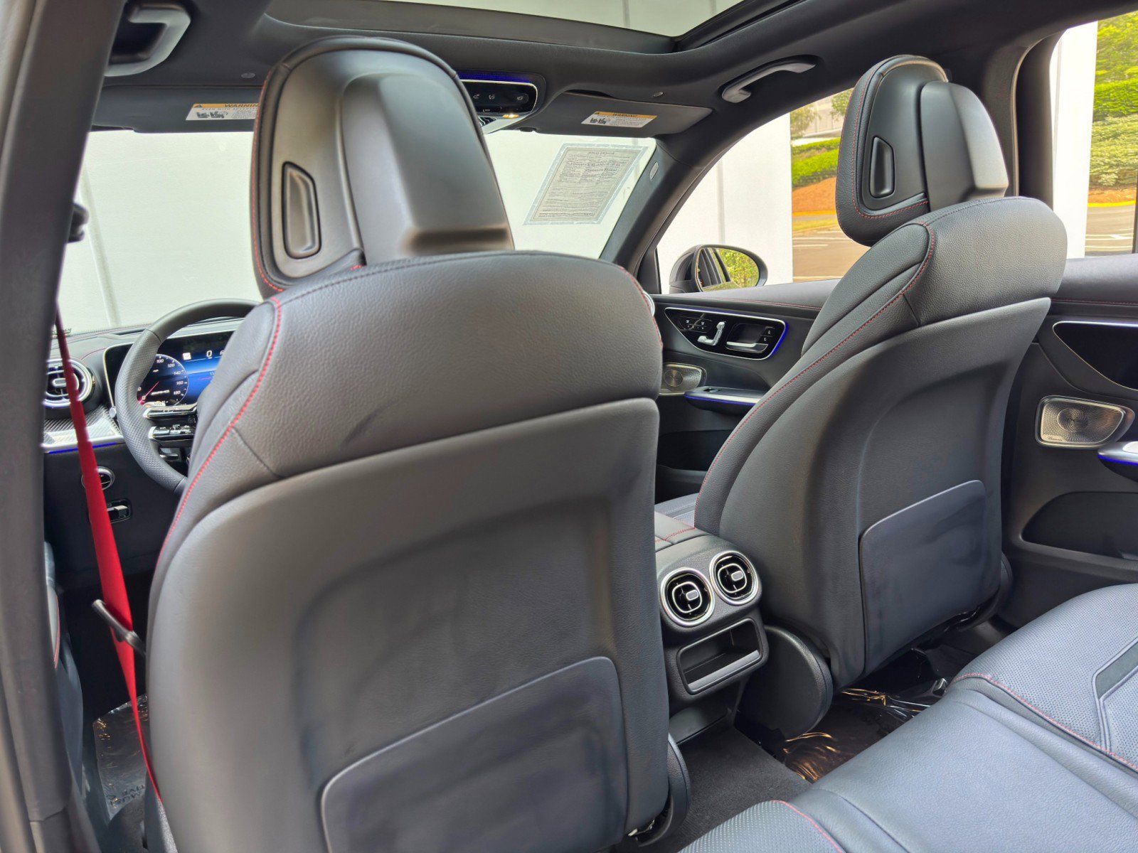 Used 2024 Mercedes-Benz GLC 43 AMG 4MATIC image 42