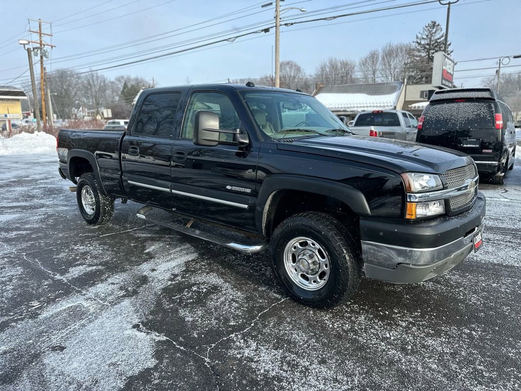 Used 2004 Chevrolet Silverado 2500 LT w/ Skid Plate Package image 6