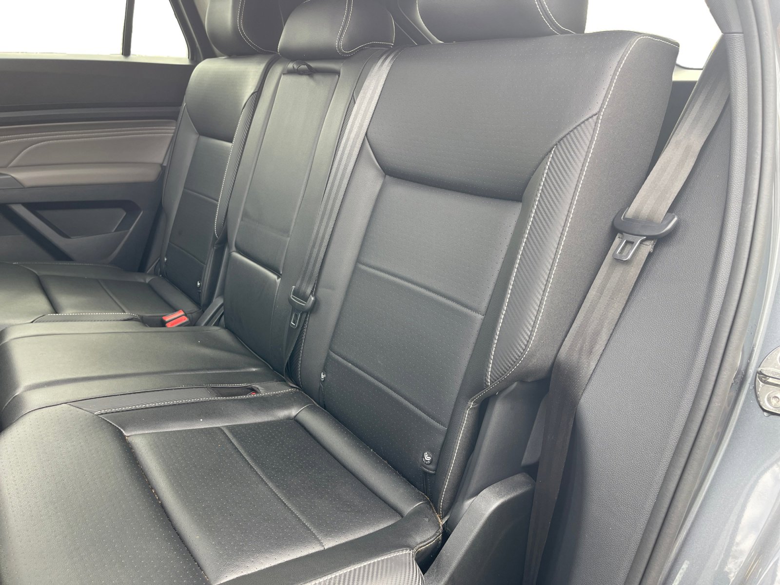 Used 2021 Volkswagen Atlas Cross Sport SE w/ Panoramic Sunroof Package image 13