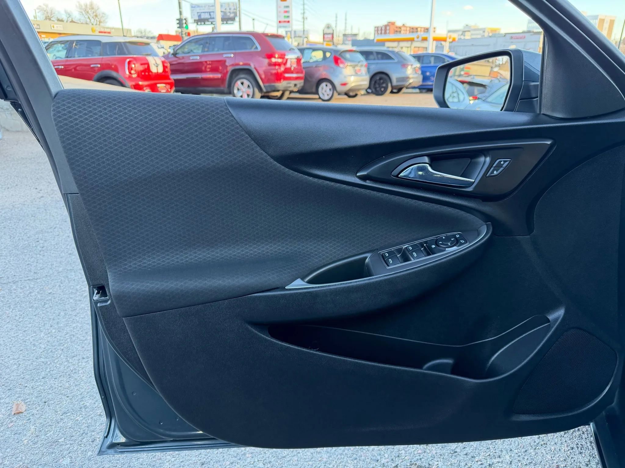 Used 2021 Chevrolet Malibu RS image 12