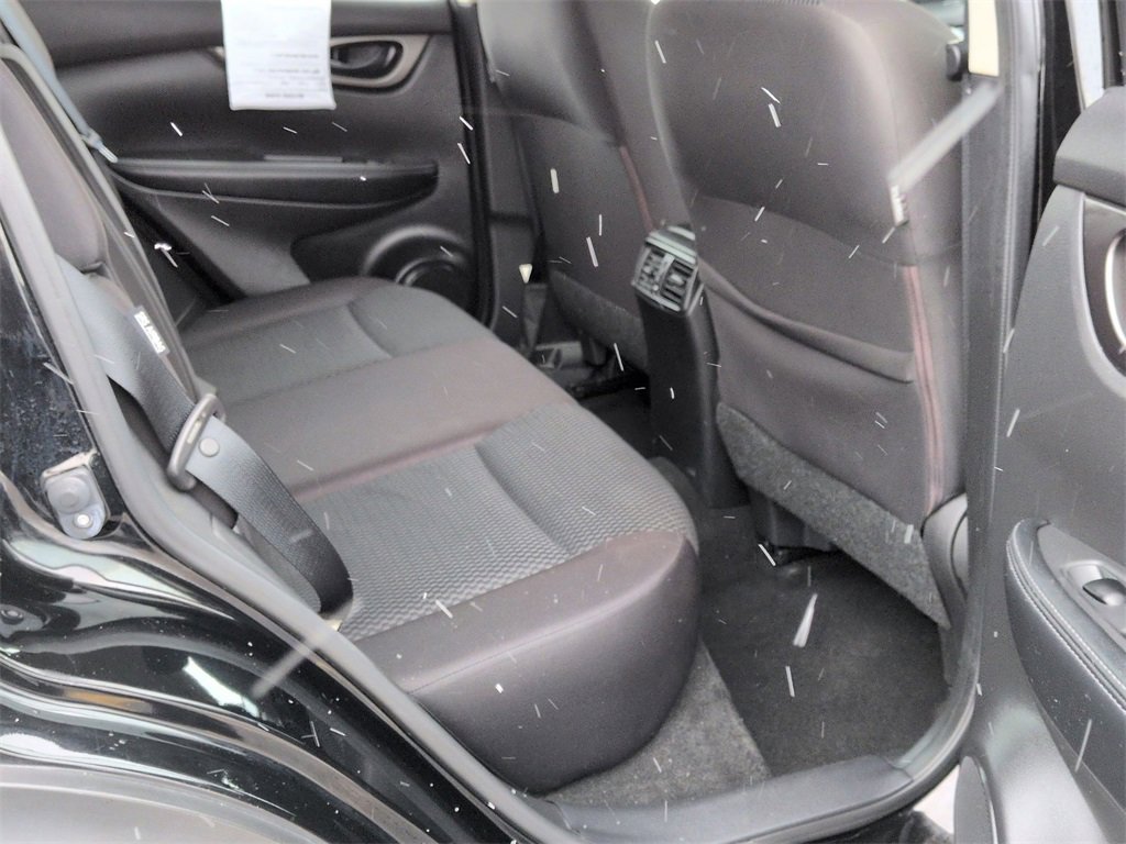 Used 2020 Nissan Rogue Sport S w/ Appearance Package image 18