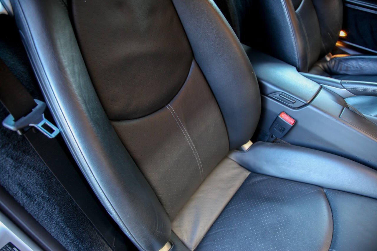 Used 2007 Porsche Cayman RWD image 46