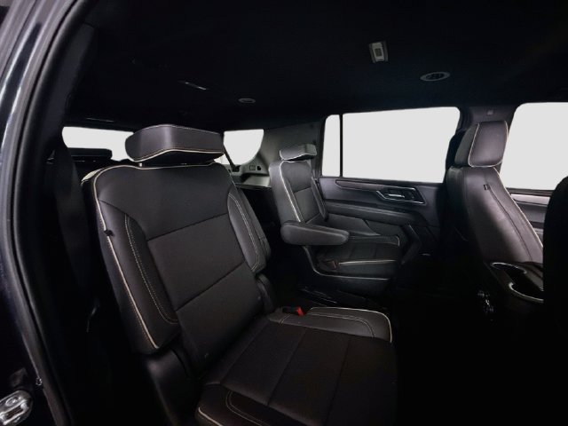 Used 2025 GMC Yukon XL Elevation RWD image 26