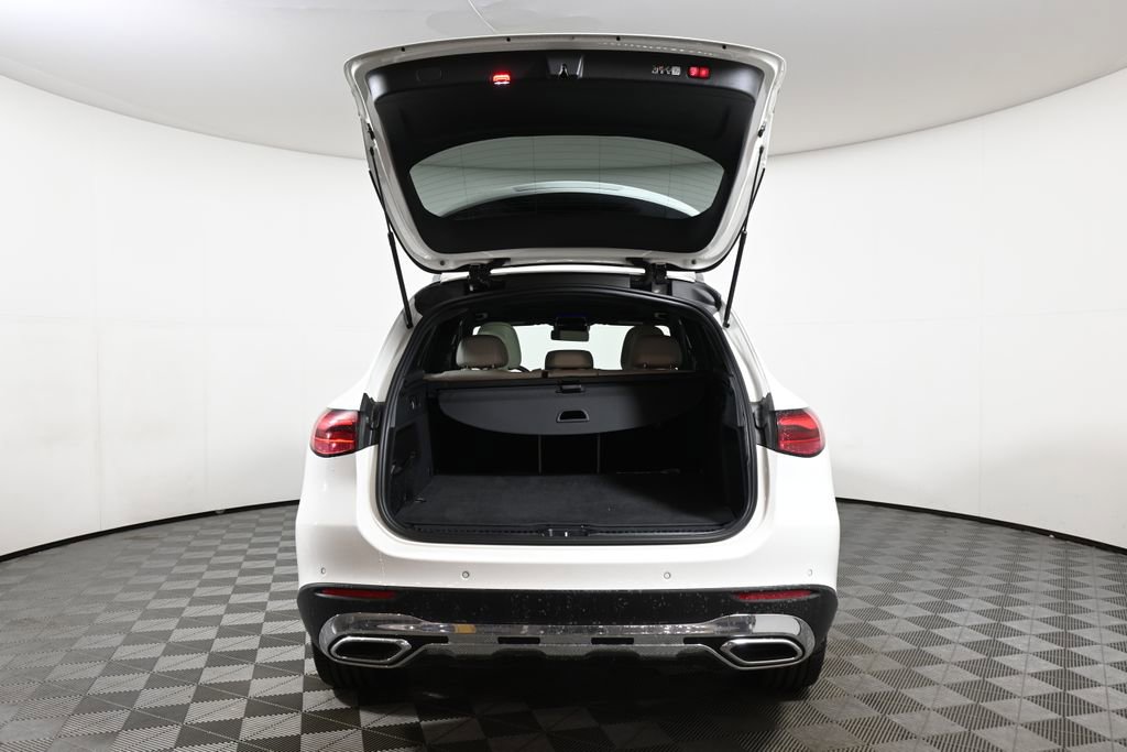 Certified 2025 Mercedes-Benz GLC 300 4MATIC image 34