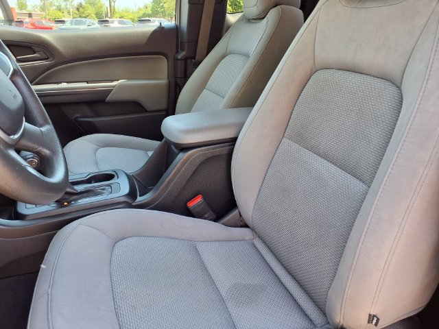 Used 2019 Chevrolet Colorado W/T w/ WT Convenience Package RWD image 3