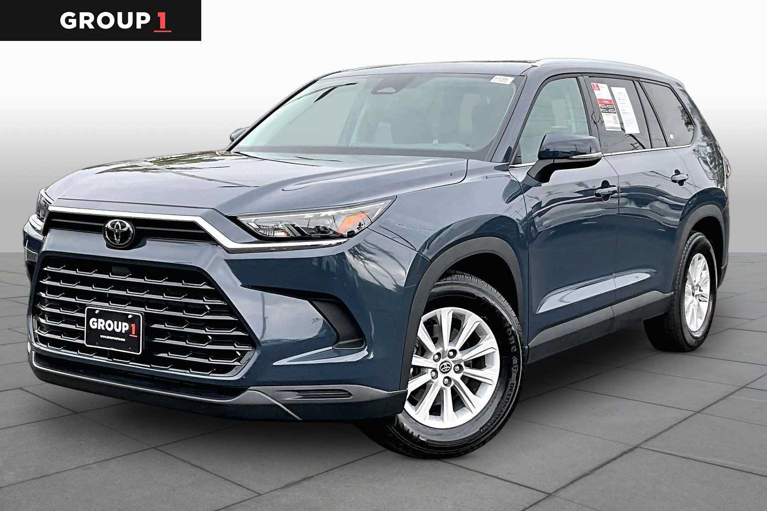 Used 2025 Toyota Grand Highlander AWD image 1