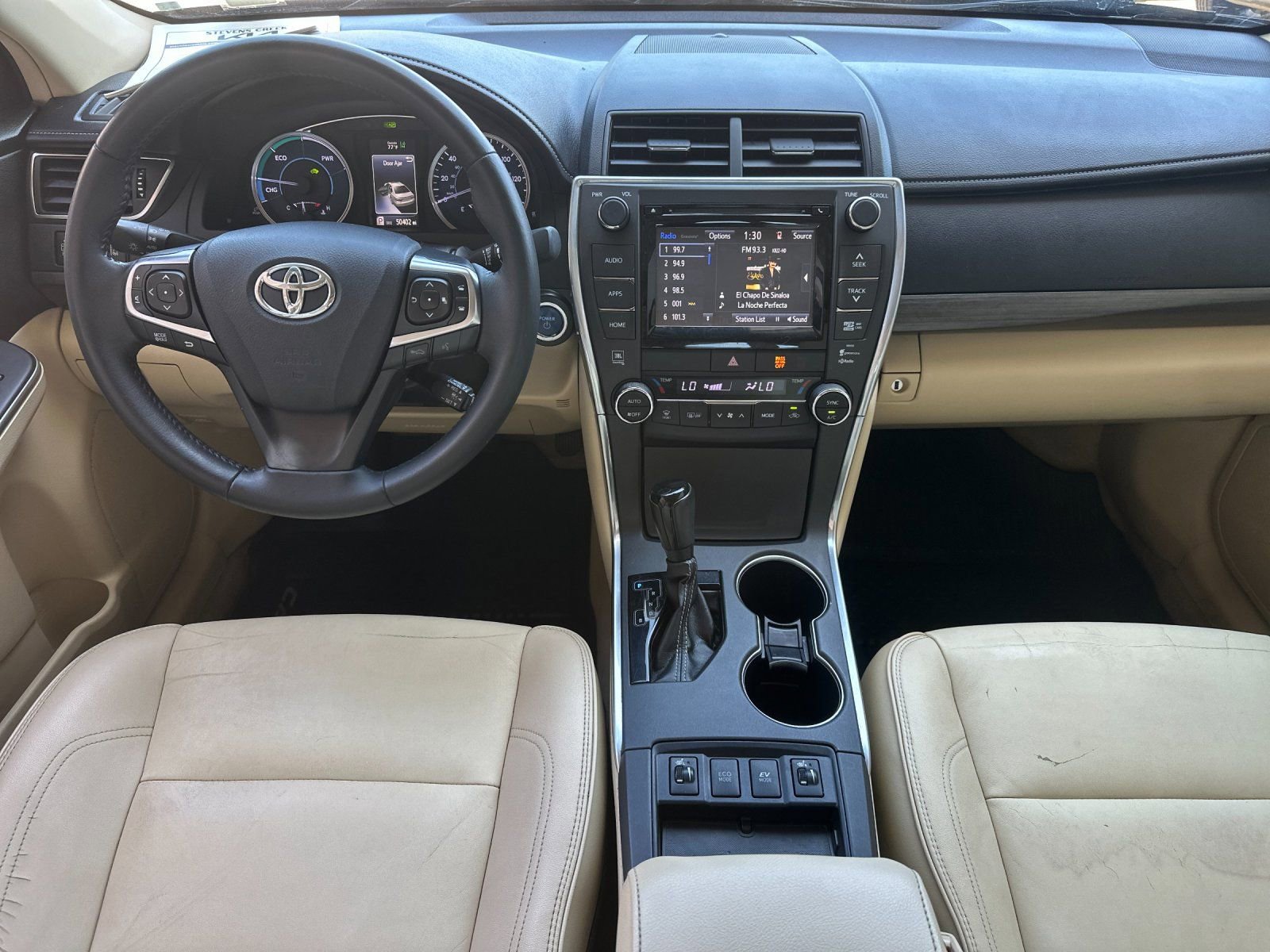 Used 2017 Toyota Camry XLE w/ Moonroof Package FWD image 13