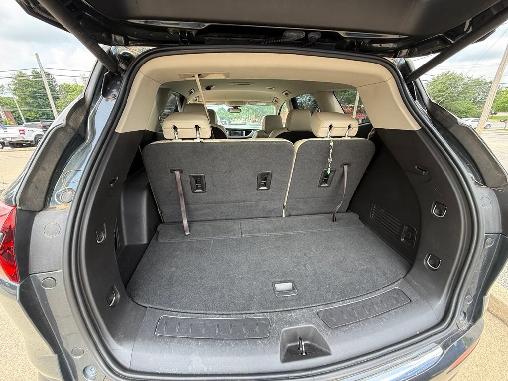 Used 2019 Buick Enclave Essence FWD image 27