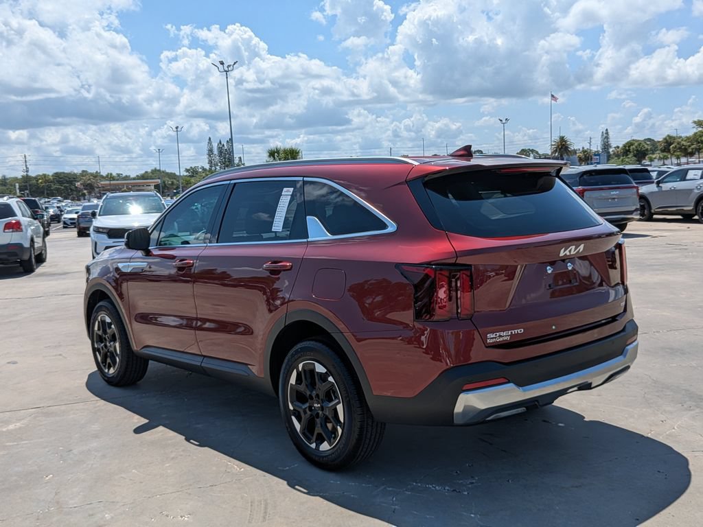 Certified 2025 Kia Sorento S AWD/4WD image 6