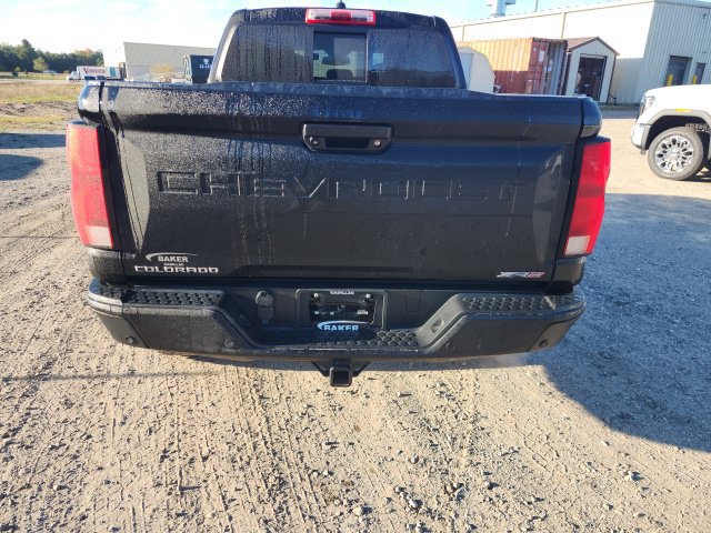Used 2024 Chevrolet Colorado ZR2 w/ Technology Package AWD/4WD image 4