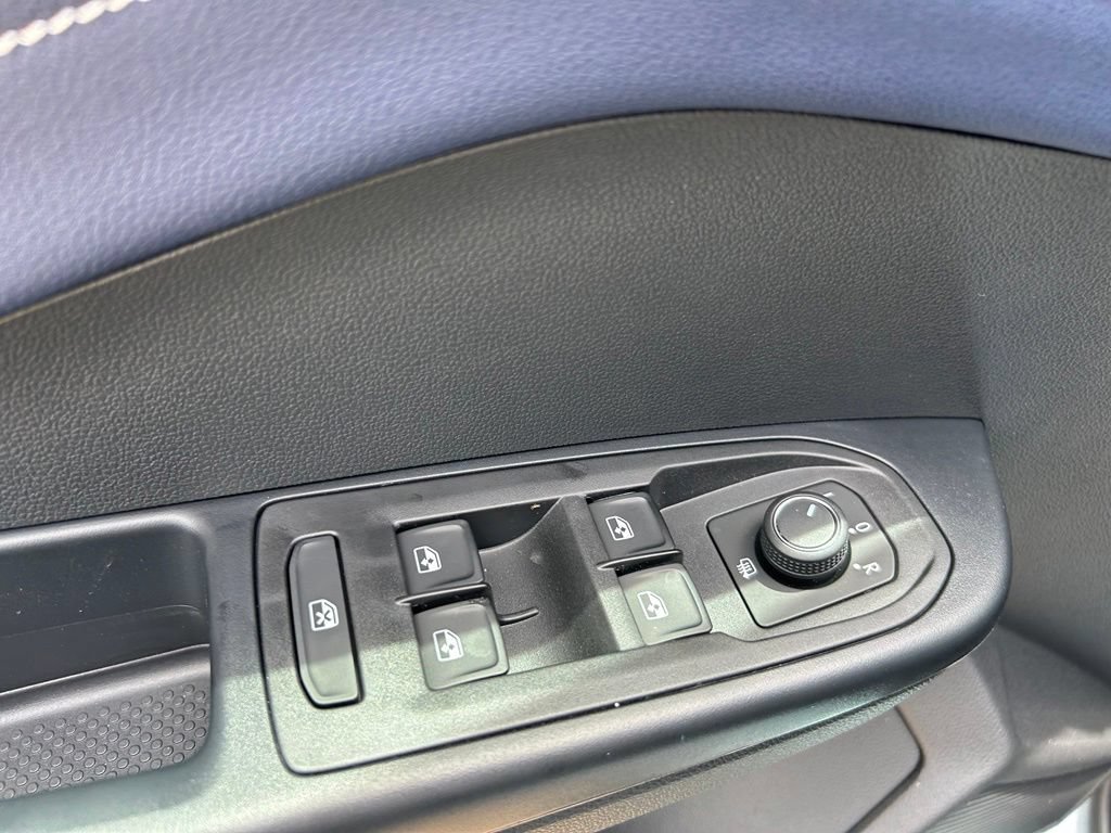 New 2026 Volkswagen Taos SEL AWD/4WD image 43