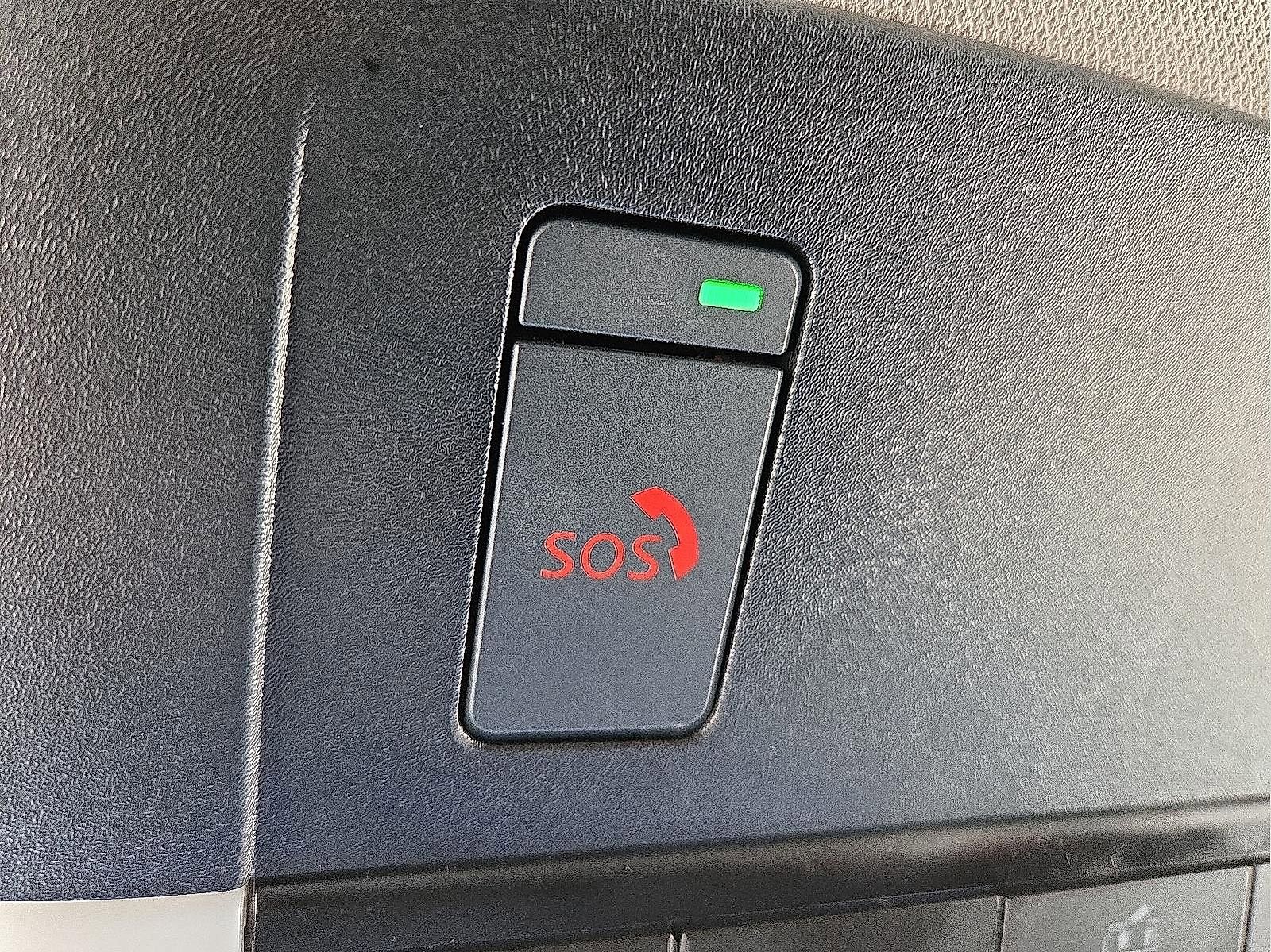 Used 2025 Nissan Pathfinder SV image 20