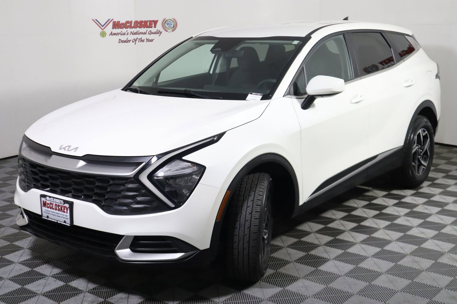 Used 2023 Kia Sportage LX image 19