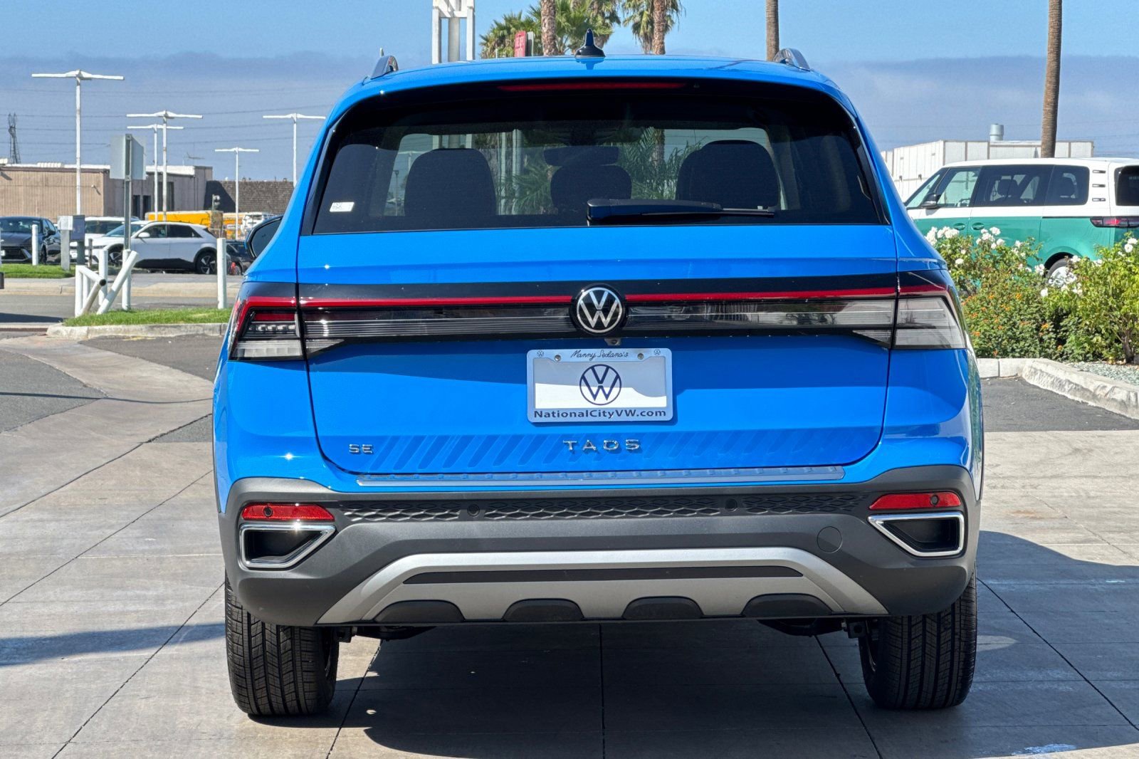 New 2025 Volkswagen Taos SE image 6