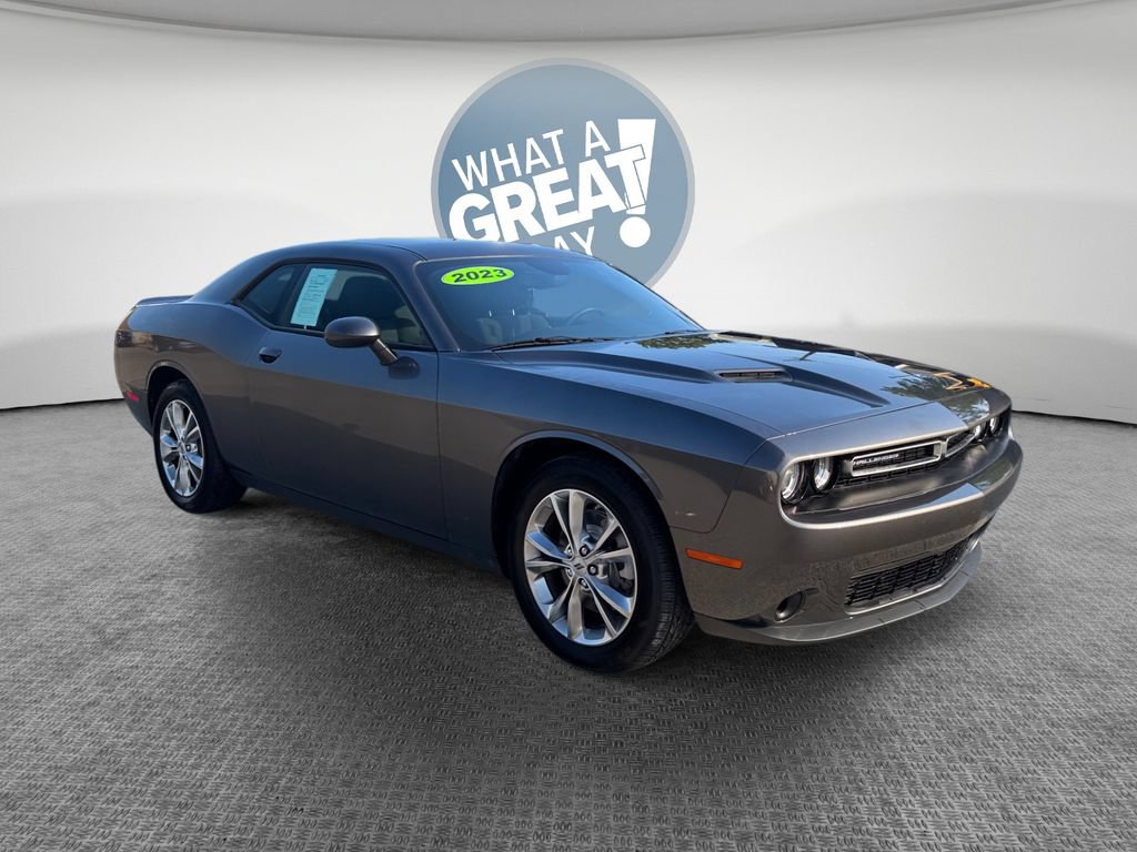 Used 2023 Dodge Challenger SXT w/ Cold Weather Group AWD/4WD image 1