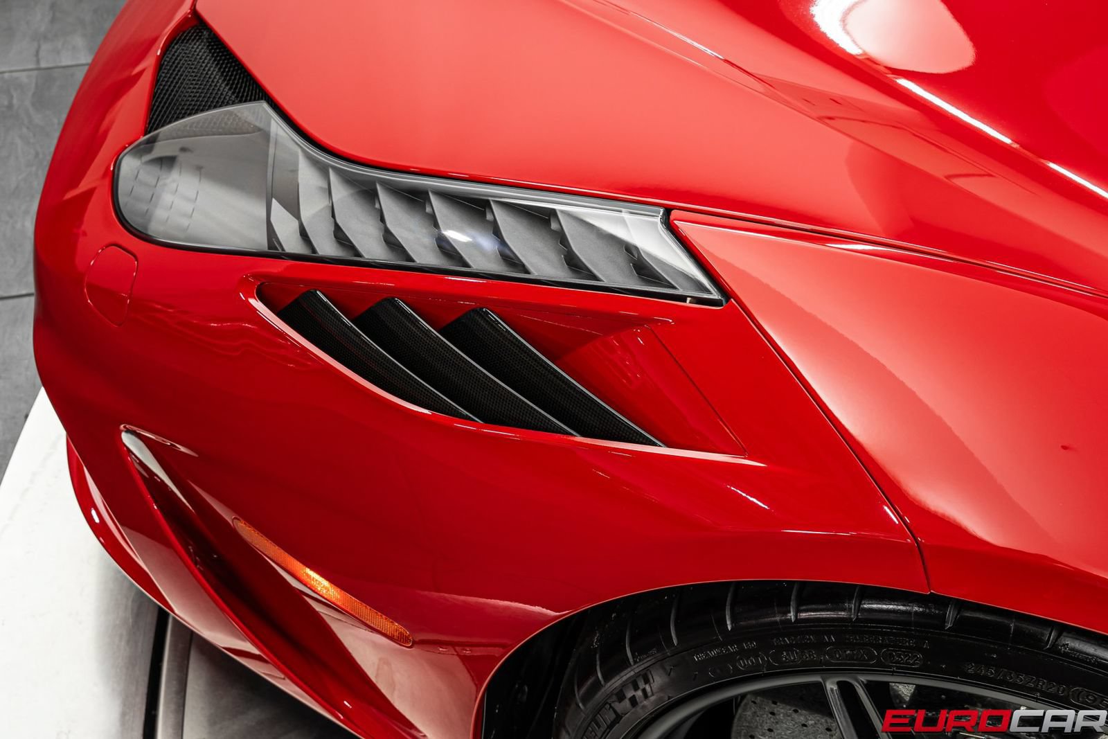 Used 2015 Ferrari 458 Speciale Coupe RWD image 16