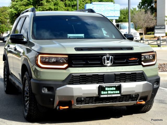 Certified 2026 Honda Passport TrailSport image 2