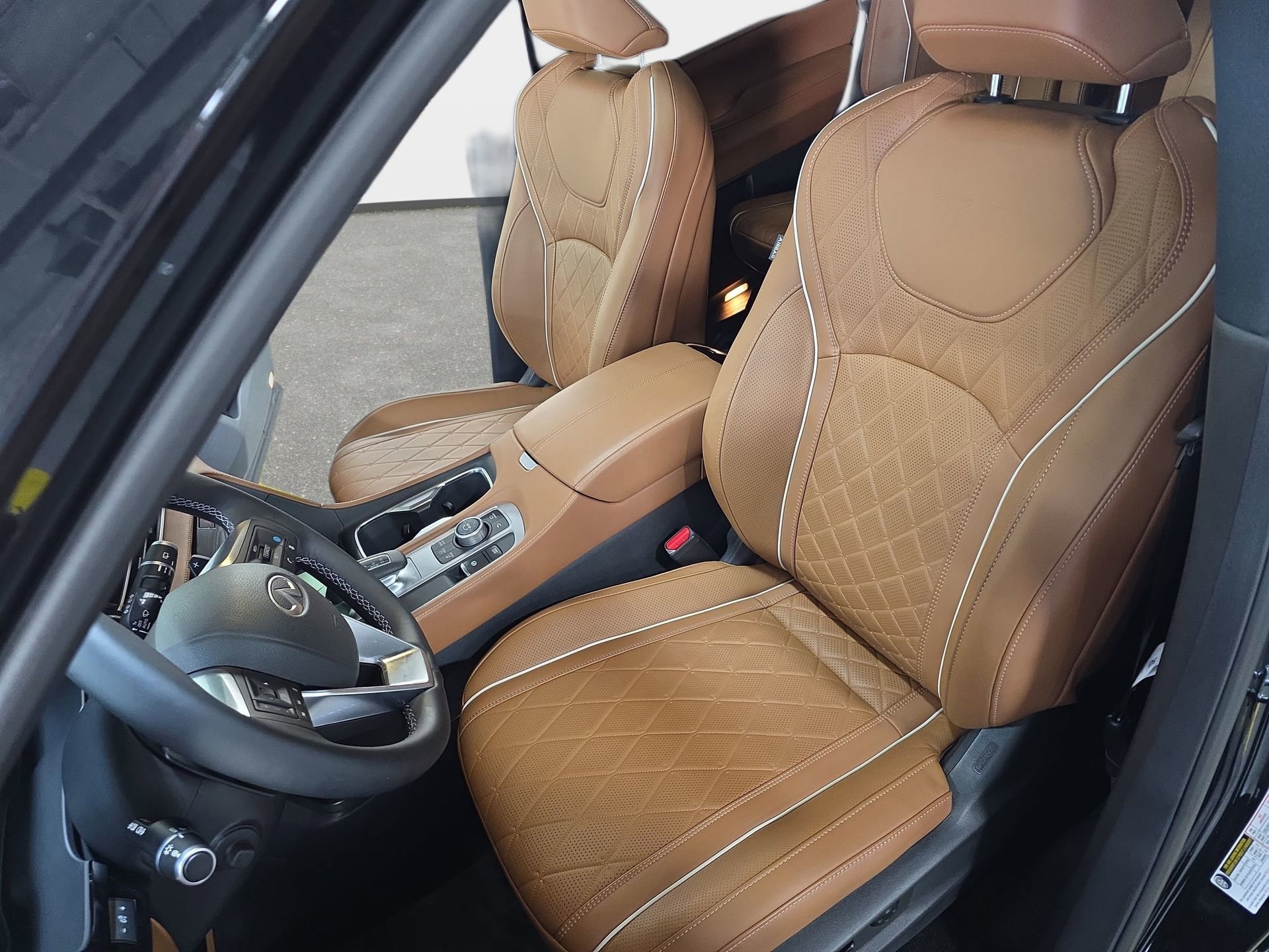 Used 2025 INFINITI QX60 Autograph w/ Cargo Package AWD/4WD image 15