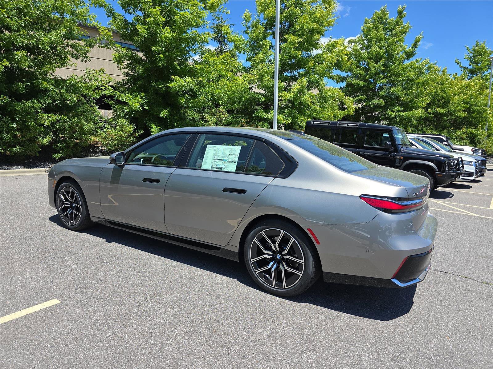 New 2026 BMW 740i xDrive AWD/4WD image 6
