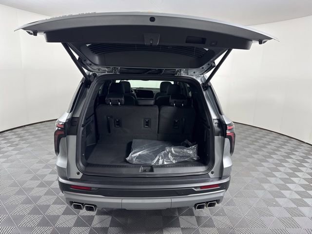 New 2026 Chevrolet Traverse LT AWD/4WD image 13