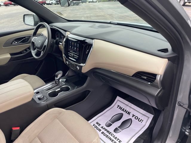 Used 2023 Chevrolet Traverse LS w/ Midnight/Sport Edition FWD image 29
