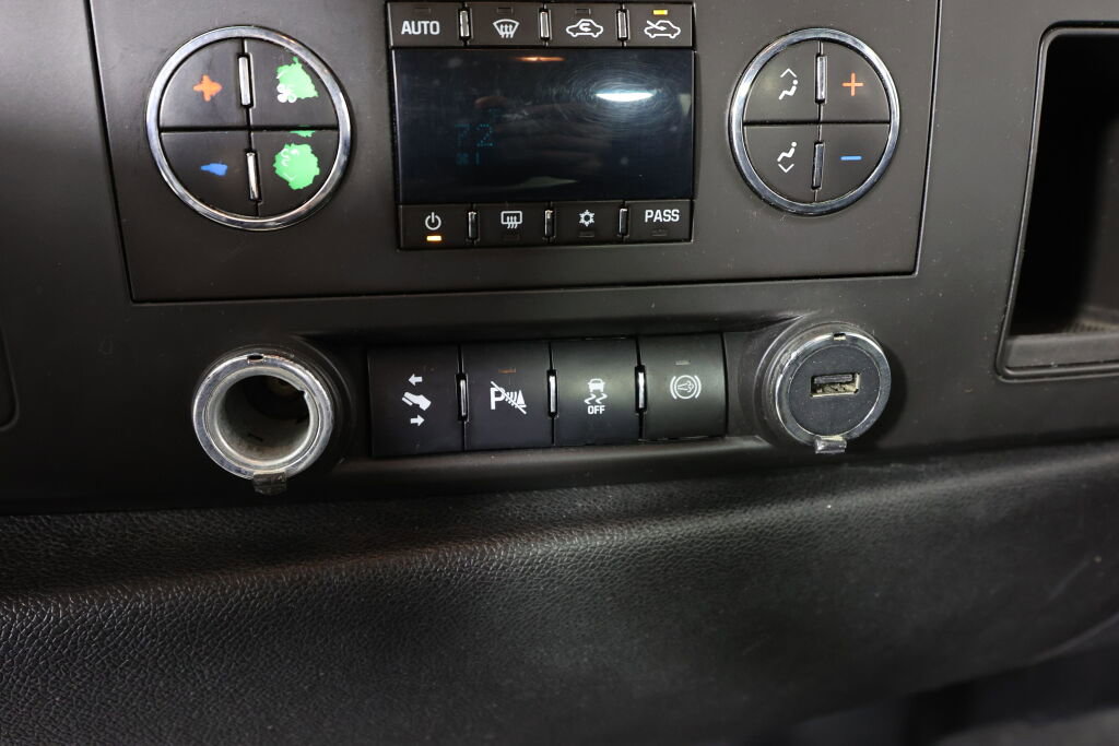 Used 2012 GMC Sierra 2500 SLE w/ SLE Preferred Package image 38