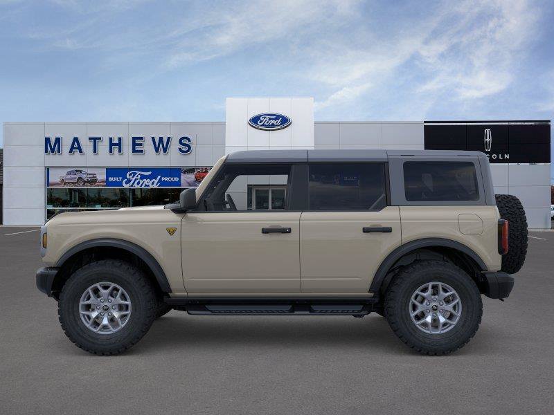 New 2025 Ford Bronco Badlands AWD/4WD image 3