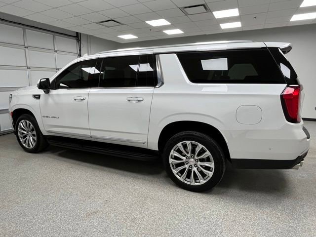 Used 2024 GMC Yukon XL Denali w/ Advanced Technology Package AWD/4WD image 6
