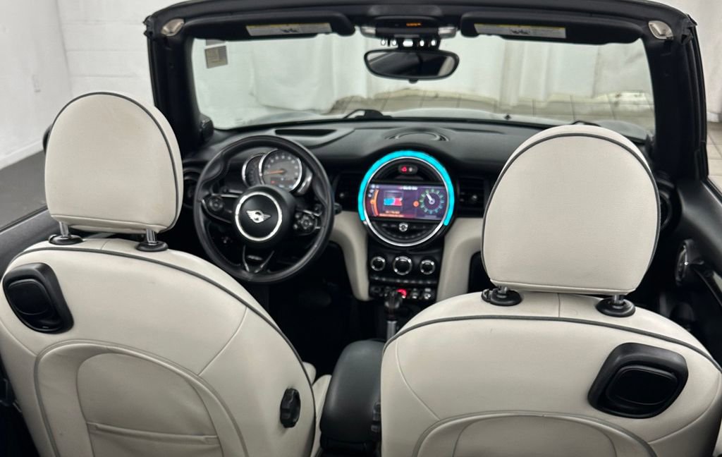 Used 2019 MINI Cooper S image 38