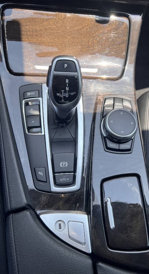 Used 2016 BMW 535i Sedan RWD image 27