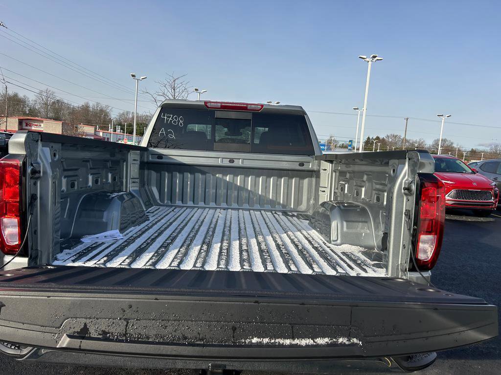 New 2026 GMC Sierra 1500 SLE w/ Preferred Package image 15