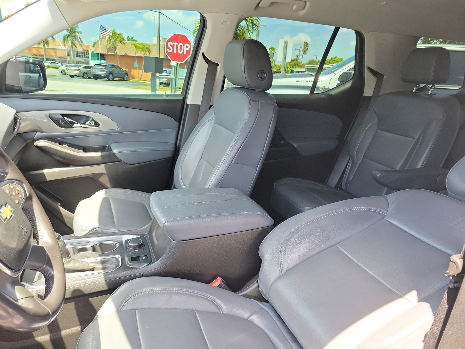 Used 2019 Chevrolet Traverse LT w/ LT Premium Package FWD image 11