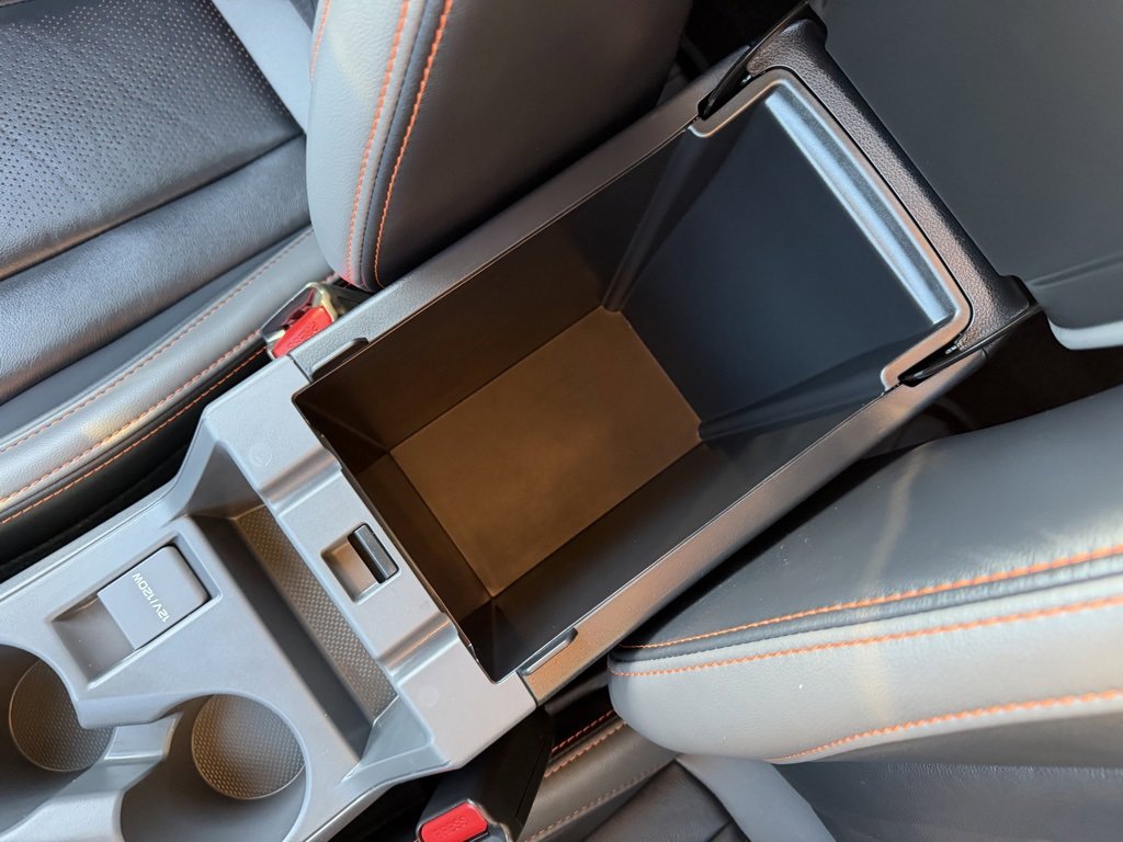 Used 2024 Subaru Crosstrek 2.5i Limited w/ Crosstrek Mirror Package image 27