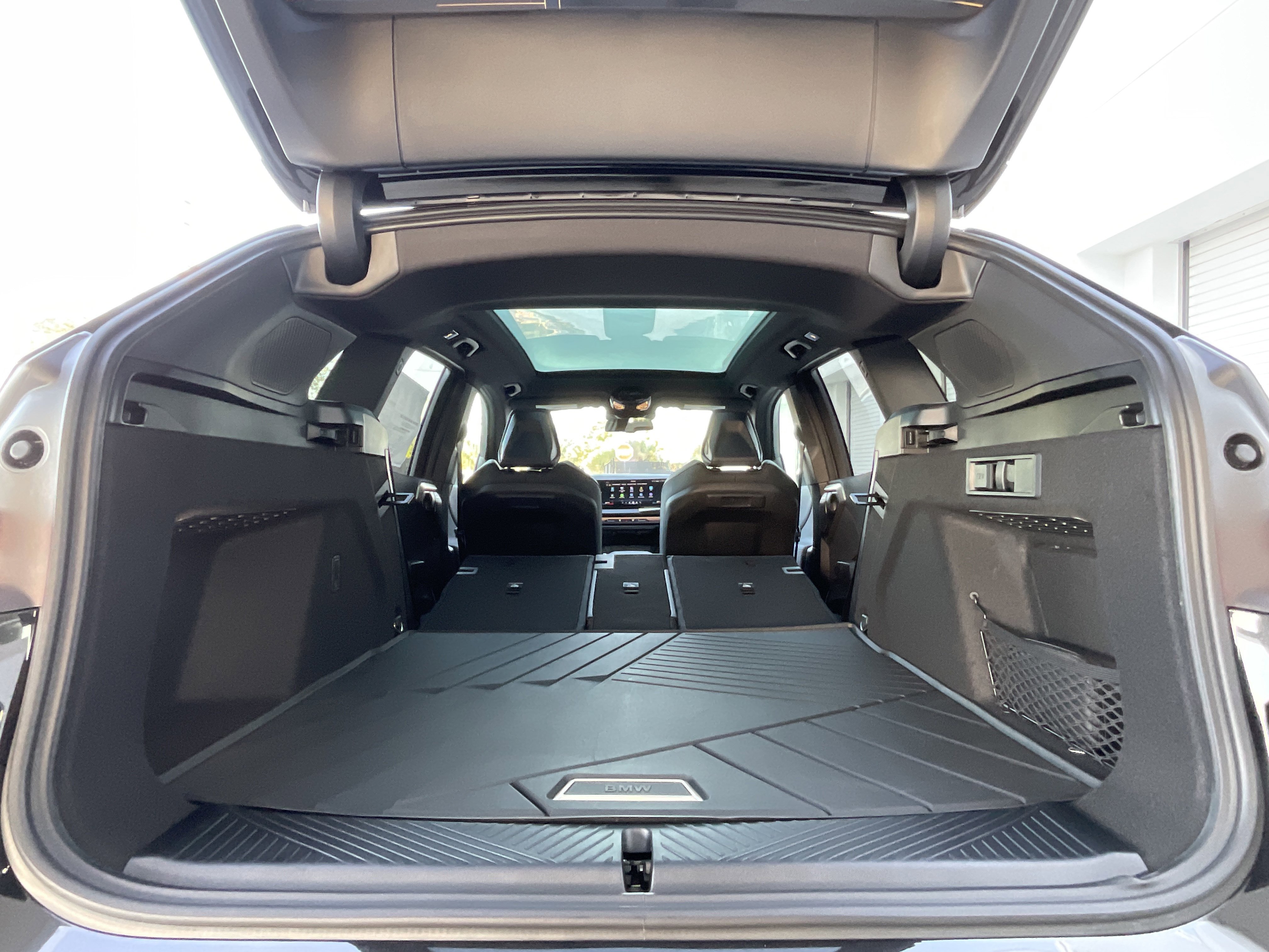 New 2025 BMW X3 xDrive30i w/ Convenience Package image 30