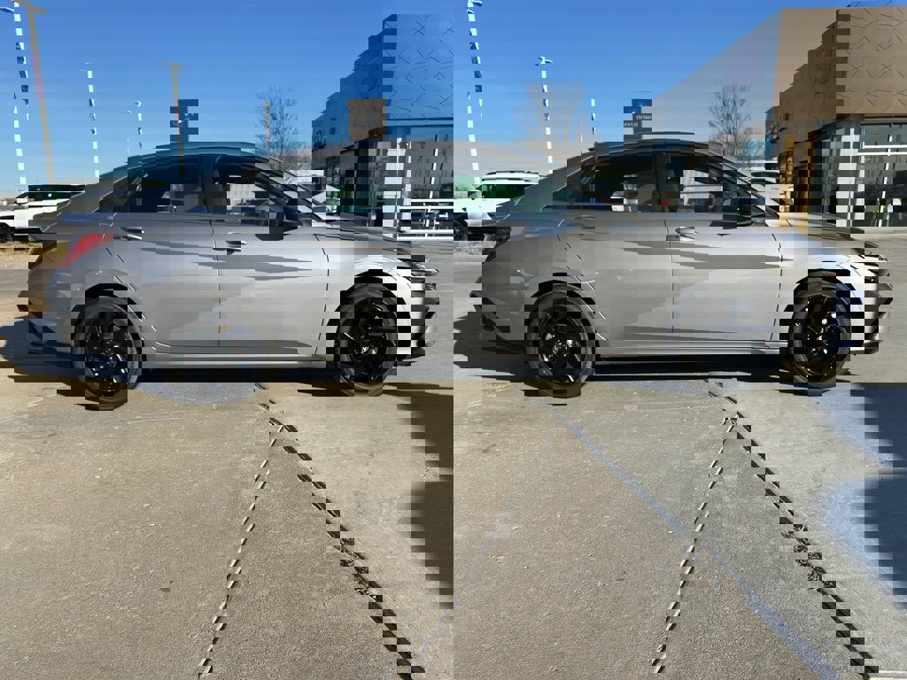 New 2026 Hyundai Elantra SEL Sport Premium image 7