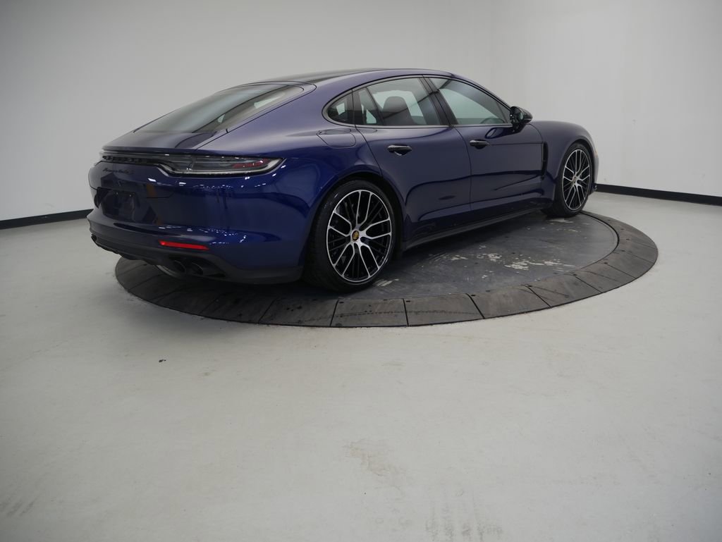 Certified 2022 Porsche Panamera Turbo S image 6