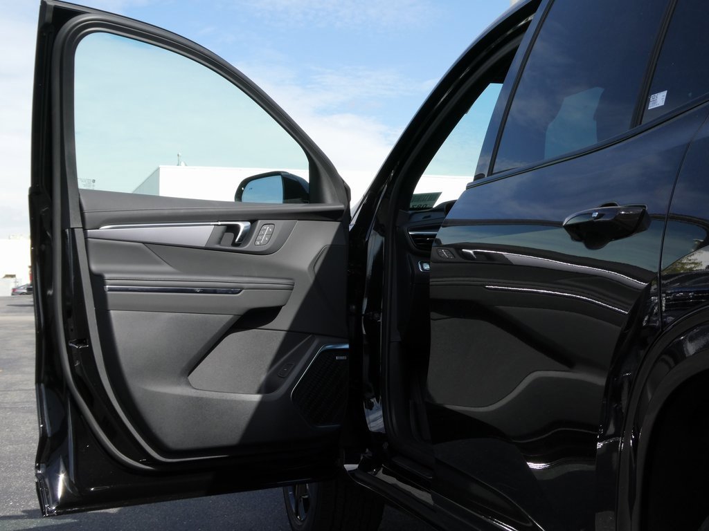 New 2026 Buick Enclave Sport Touring w/ Power Package image 28