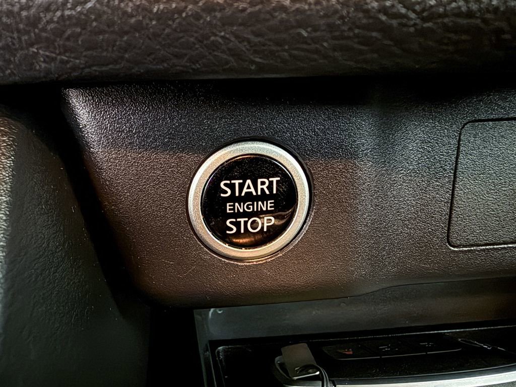 Certified 2023 Nissan Rogue S image 25