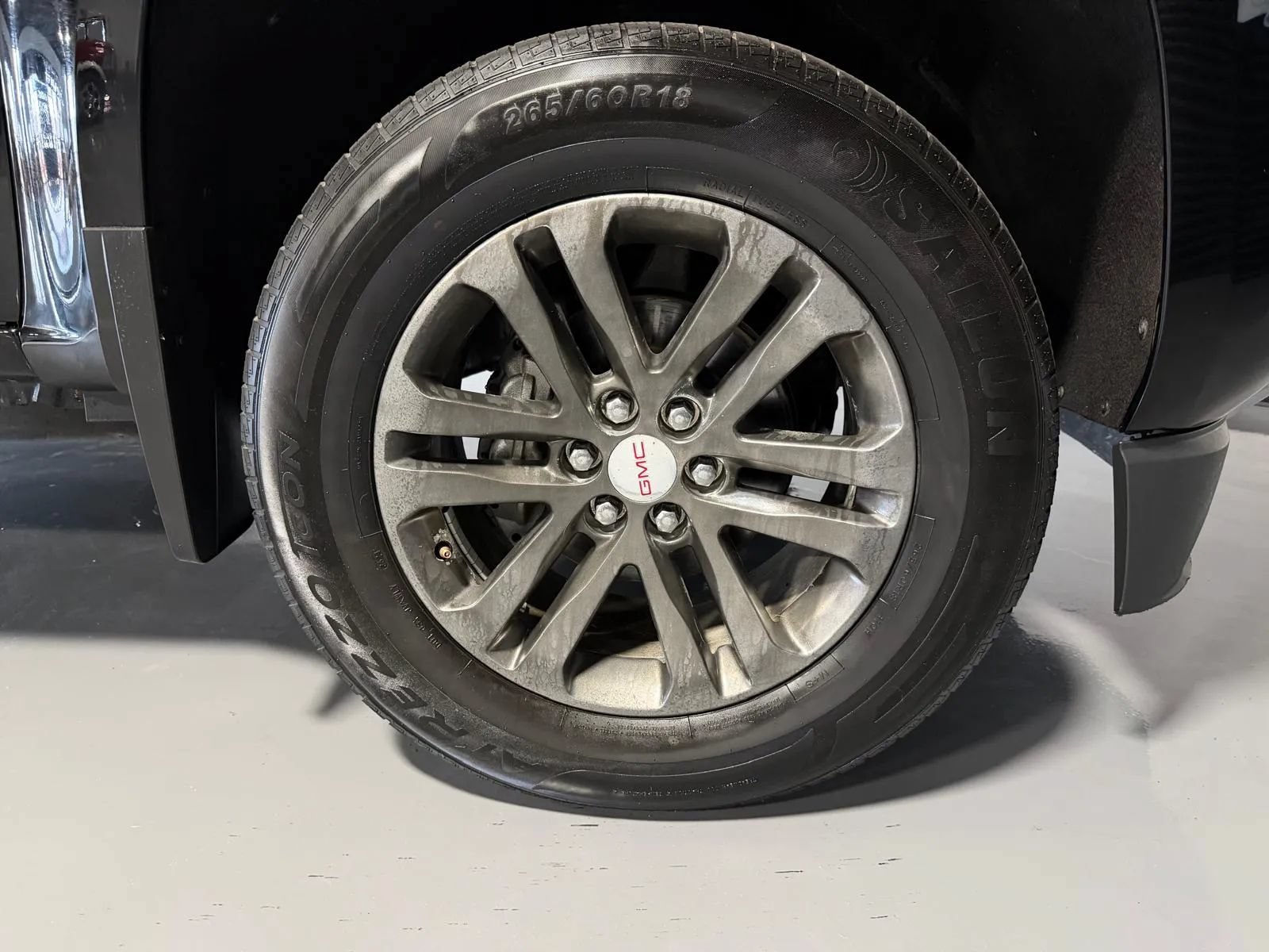 Used 2015 GMC Canyon SLT AWD/4WD image 9