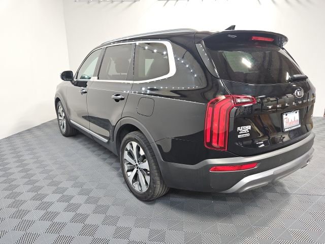Used 2020 Kia Telluride S w/ S 8 Passenger Seating Package image 3